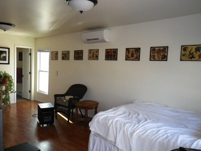 Photo - 623 E Jefferson St