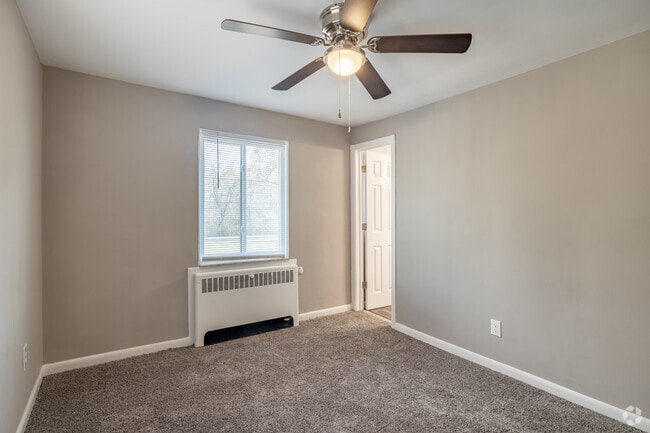 1BD, 1BA - 617SF