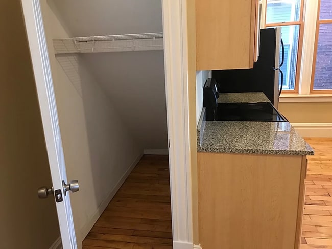 Photo - 3407 California Ave