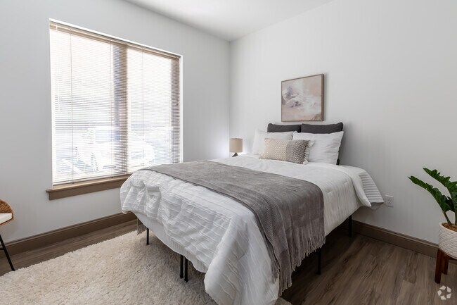1BR, 1BA - Bedroom