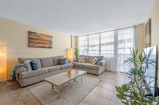 Photo - 3725 S Ocean Dr Unit 1015