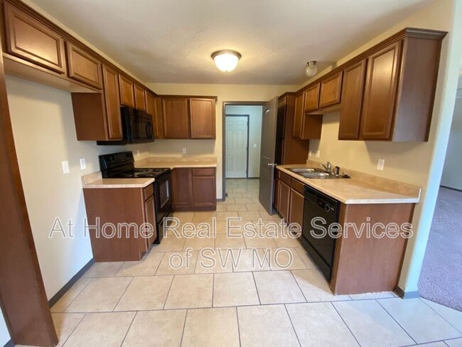 Photo - 3142 W Golden Valley