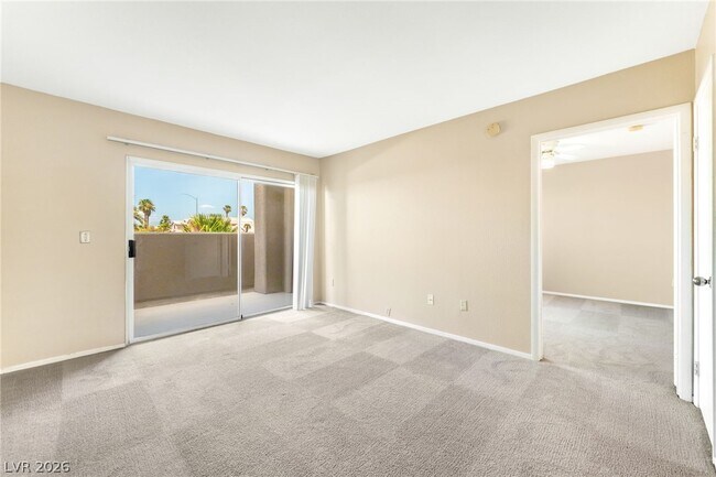 Photo - 8070 W Russell Rd Unit 1054