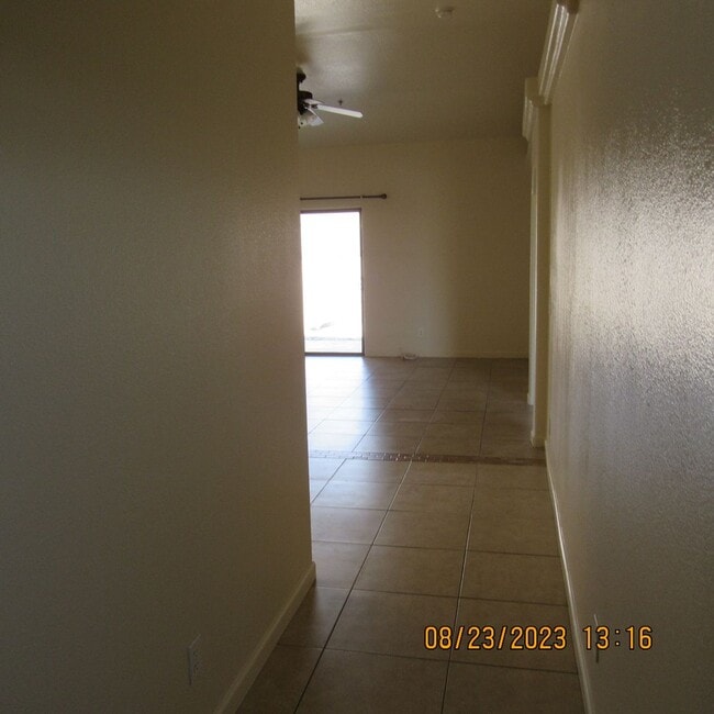 Photo - 646 Roamer Ln