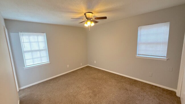 Photo - 6319 Merimac Dr