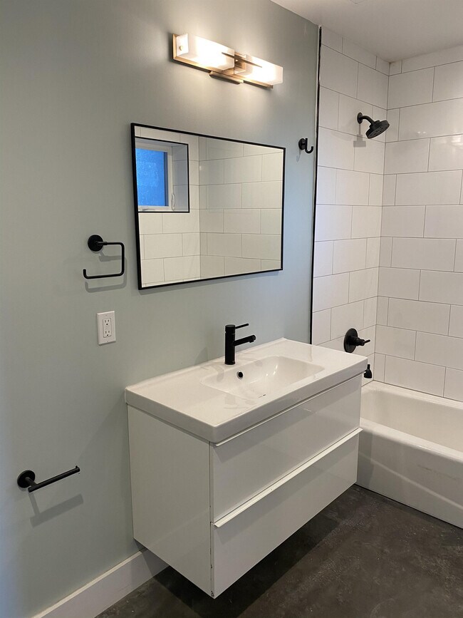 Photo - 5700 Martin Luther King Jr Way