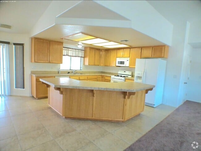 Building Photo - Large 3 bedroom home on a corner lot comin...