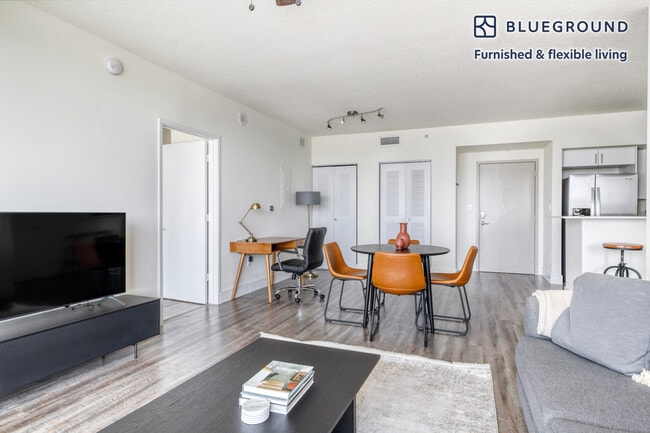 Photo - 110 SW 12th St Unit SI FL10-ID41