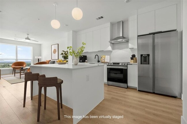 Photo - 1701 Simond Ave Ave Unidad 642