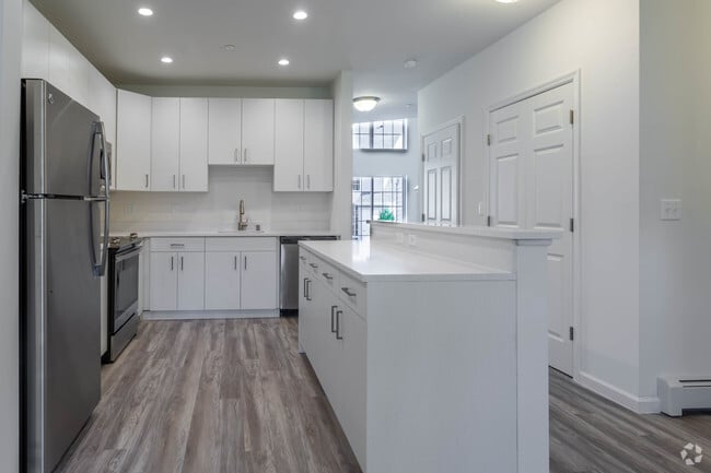2BR,2.5BA -1775SF Kitchen