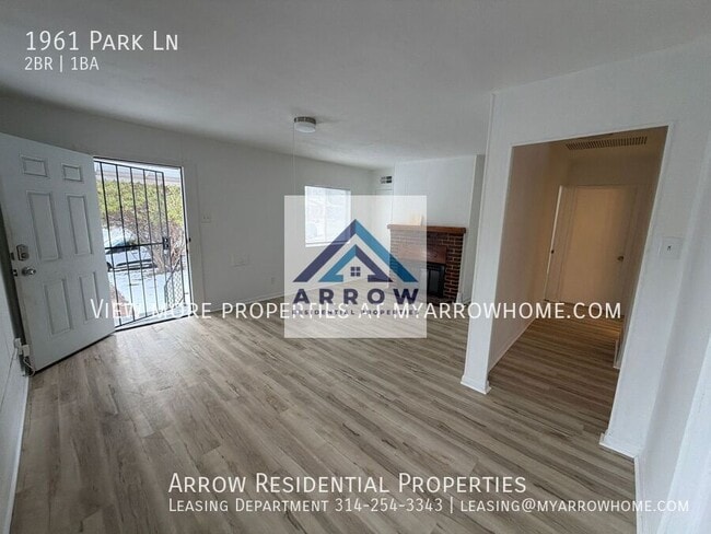 Photo - 1961 Park Ln