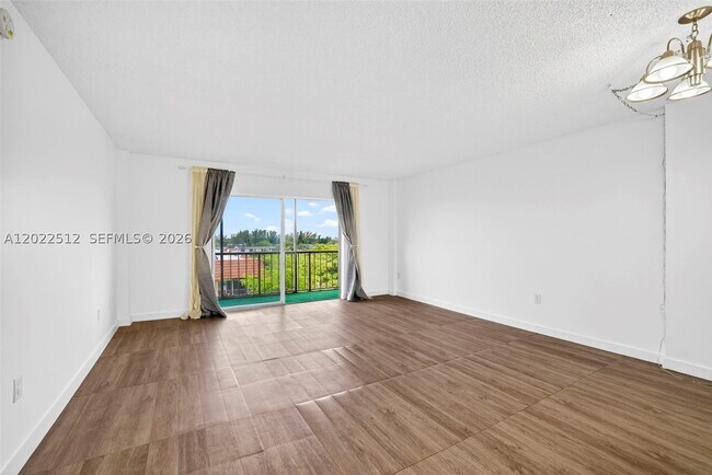 Photo - 4174 Inverrary Dr Unit 706