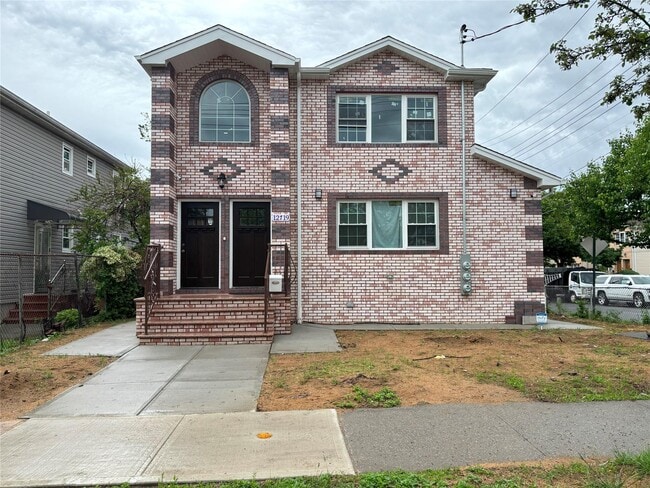 Photo - 127-19-127143 143rd St Apartamento Unidad 2nd floor