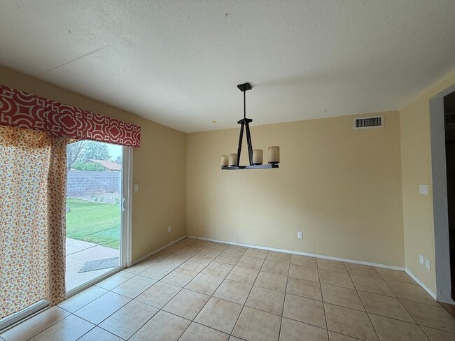 Photo - Knoell Mesa for rent!