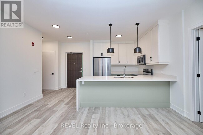 Photo - 207 - 300B FOURTH AVENUE Unité 207