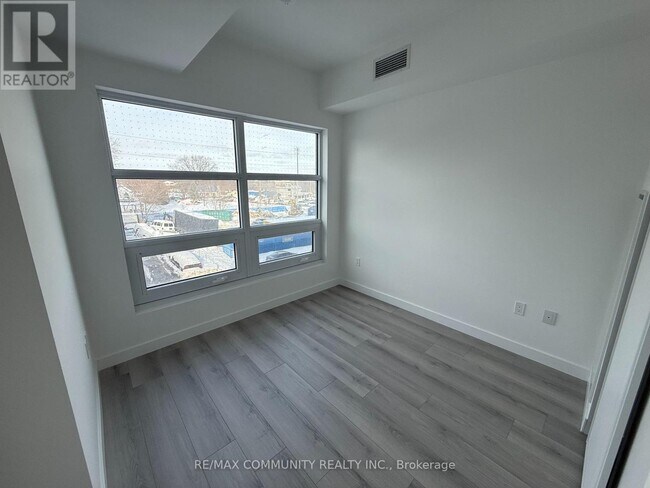 Photo - 1635 Military Trail Unité 207