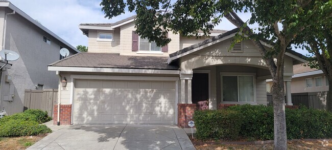 Building Photo - Natomas Park 5 bedroom 3 full bath home av...