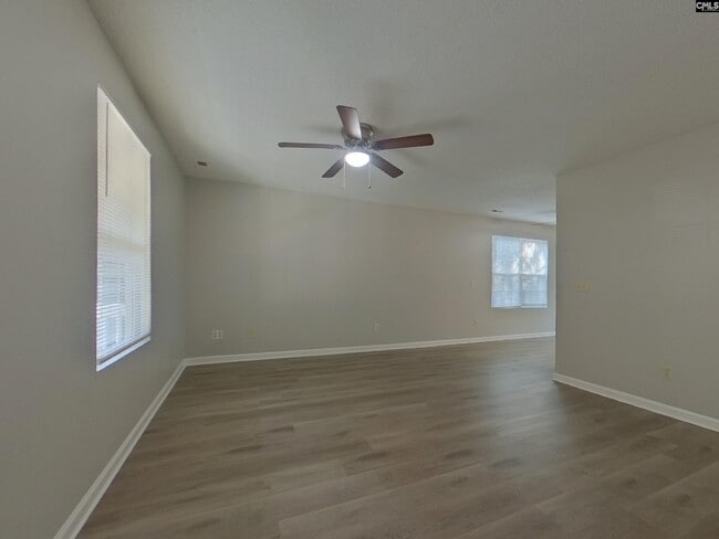 Photo - 124 Devonport Dr