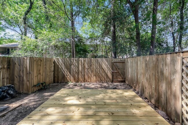 Photo - 26 Willowwood Cir