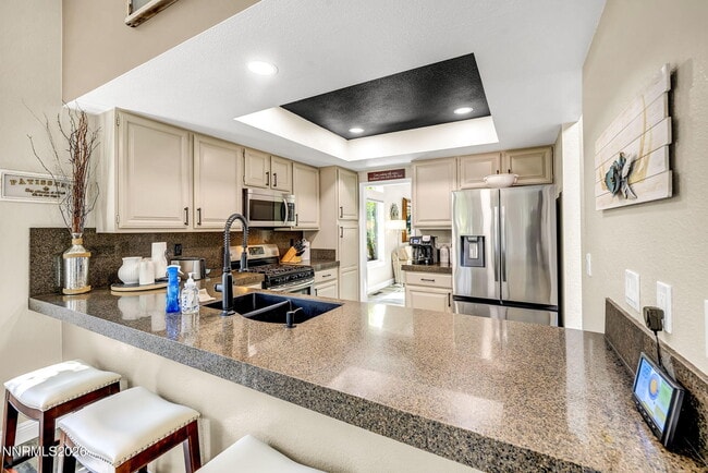 Photo - 6080 Torrington Dr