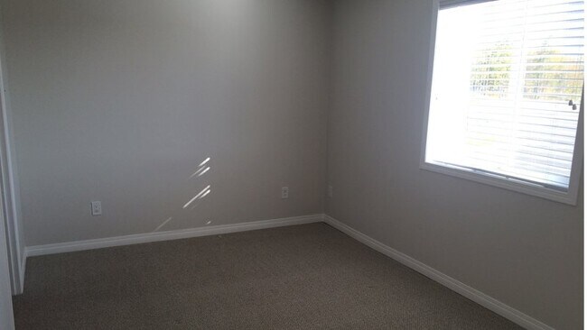 Photo - 10521-10584 84 Ave Unit 110