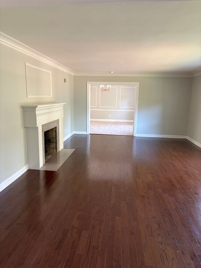 Photo - 1300 N Waldron Rd