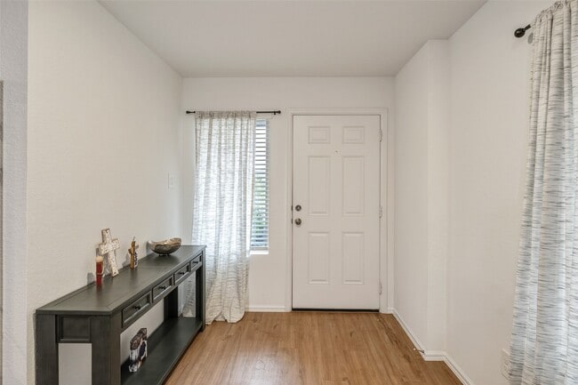 Photo - 17118 Quaking Aspen Ln