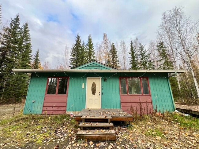 Building Photo - Pet-Friendly 2BR Home with Washer/Dryer in...