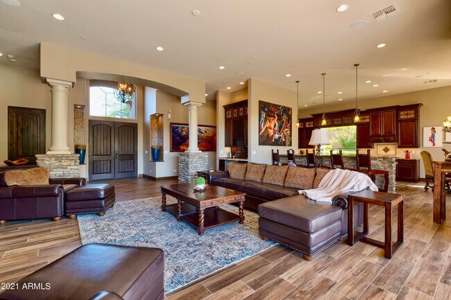 Photo - 11741 E Parkview Ln