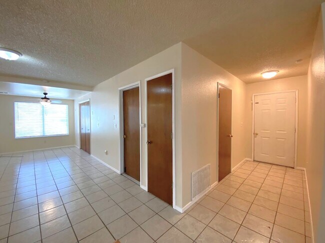 Photo - 2911 Winners Cir