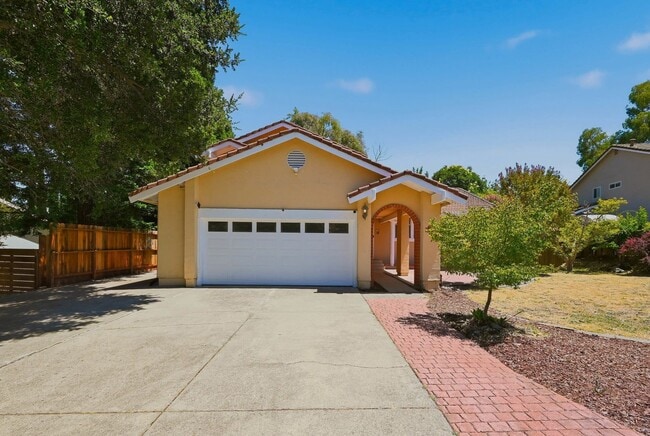 Building Photo - 3-Bedroom, 2-Bath Brown's Valley Home with Separate Owner Suite