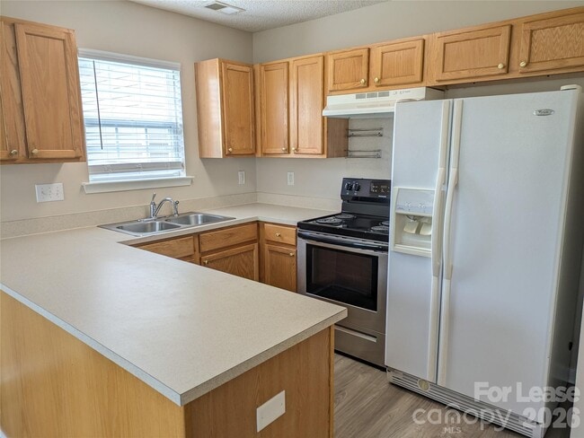 Photo - 2151 Wexford Way