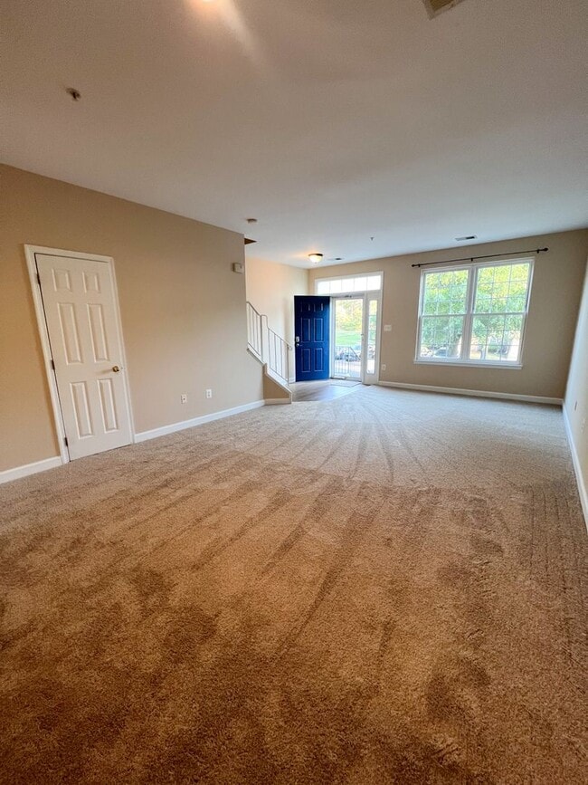 8646 Willow Leaf Ln