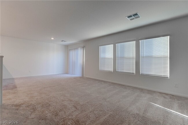 Photo - 9256 Innot Ave