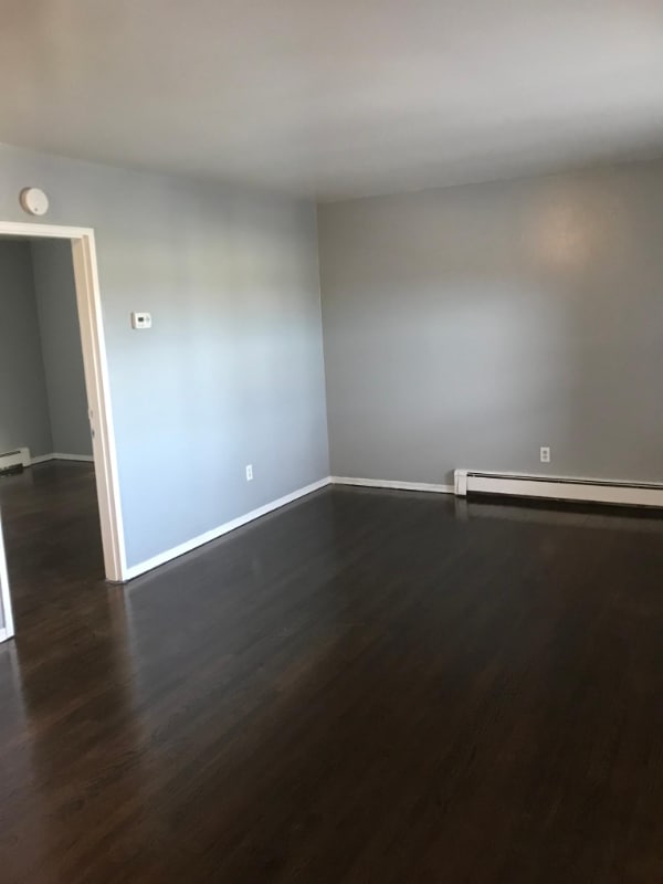 Photo - 393 Grove St