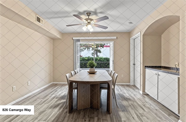 Building Photo - 826 Camargo Way Unit 104