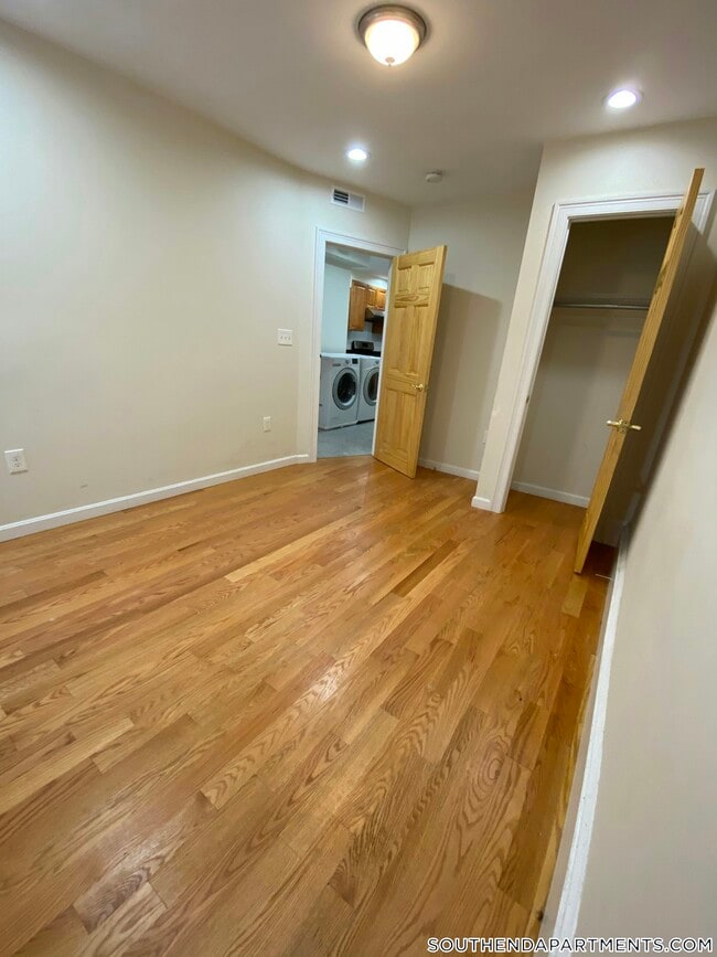 Photo - 179 Northampton St Unidad 3