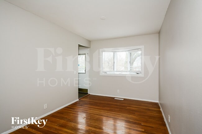 Photo - 2718 Westminster Dr