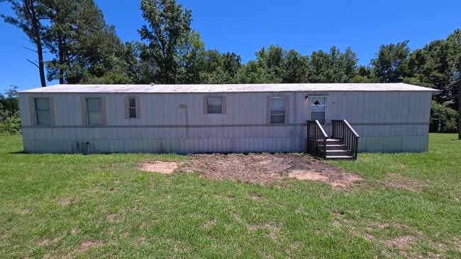 Photo - 77 Saturn Ln