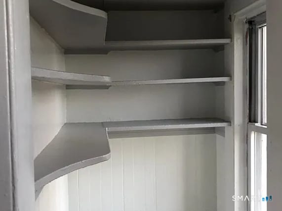 Photo - 570 Broad St