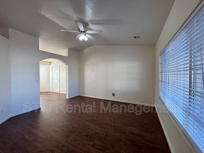 Photo - 773 S 220 E Cir