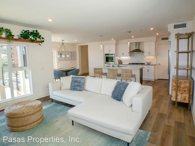 Photo - 2 br, 2.5 bath House - 3128 Canon St #303