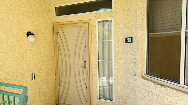 Building Photo - 5155 W Tropicana Ave Unit 2015 Rental