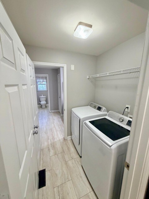 Photo - 607 Raphael Place