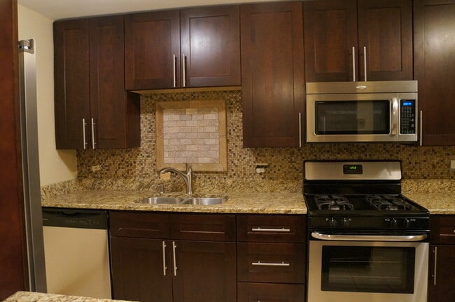 Photo - 712 Dempster St Unit fg9