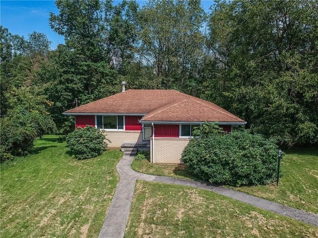 194 Woodridge Dr