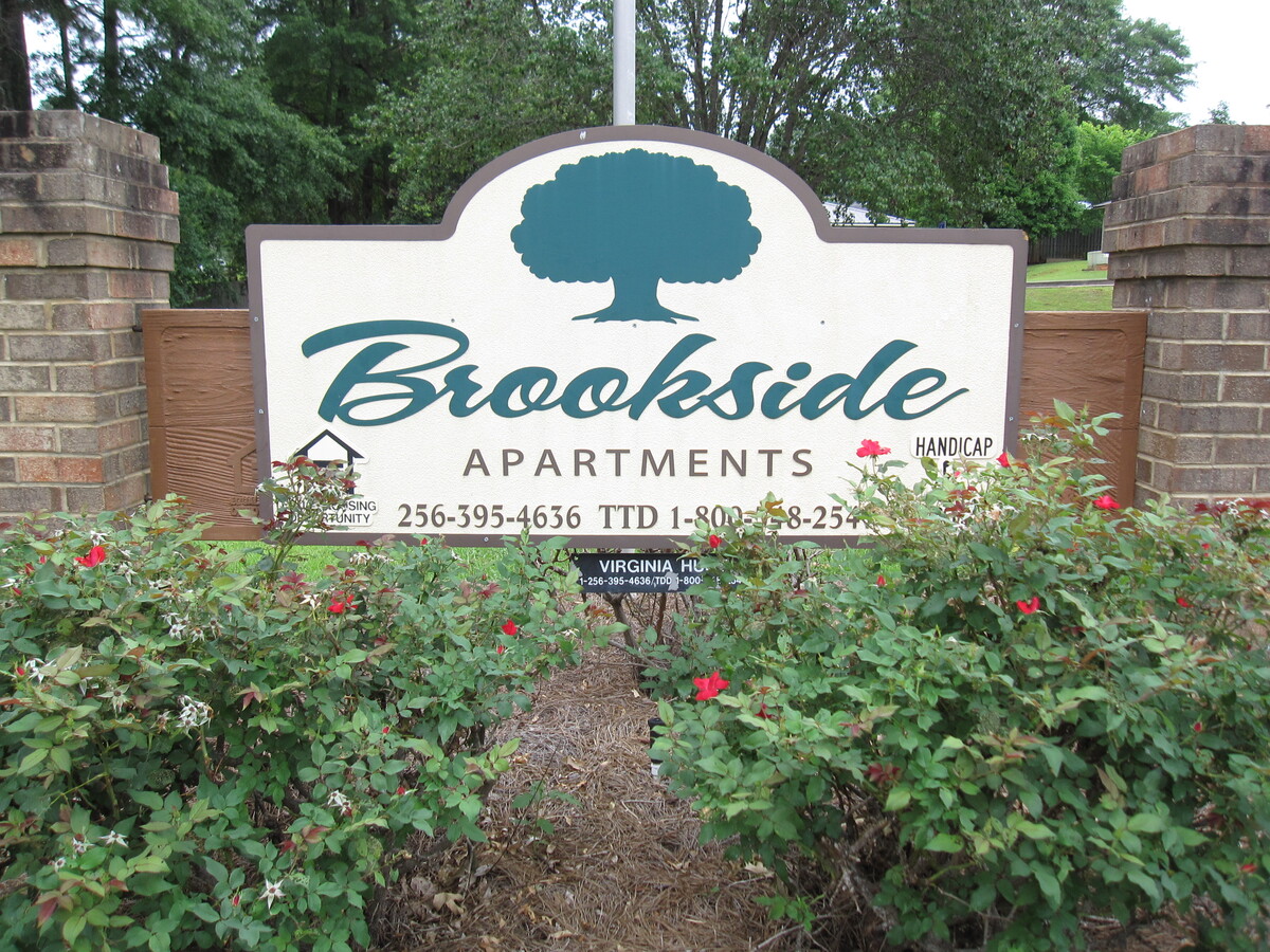 Brookside Apartments - Brookside Apartments