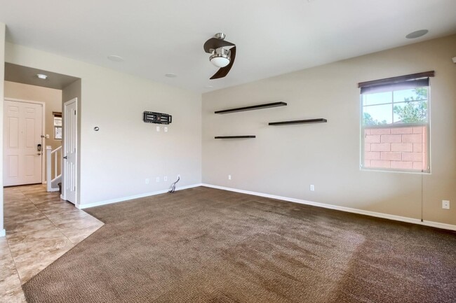 Photo - 888 E Jacob St