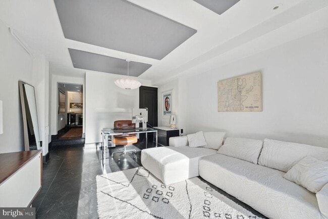 Photo - 5543 29th St NW