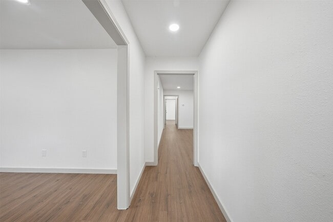 Photo - 5002 Cedar Creek Dr